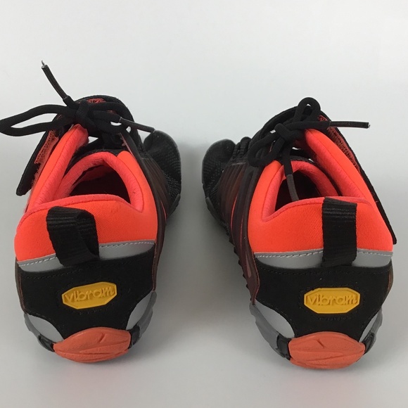 Vibram Black and Red Five Fingers - Picture 3 of 12